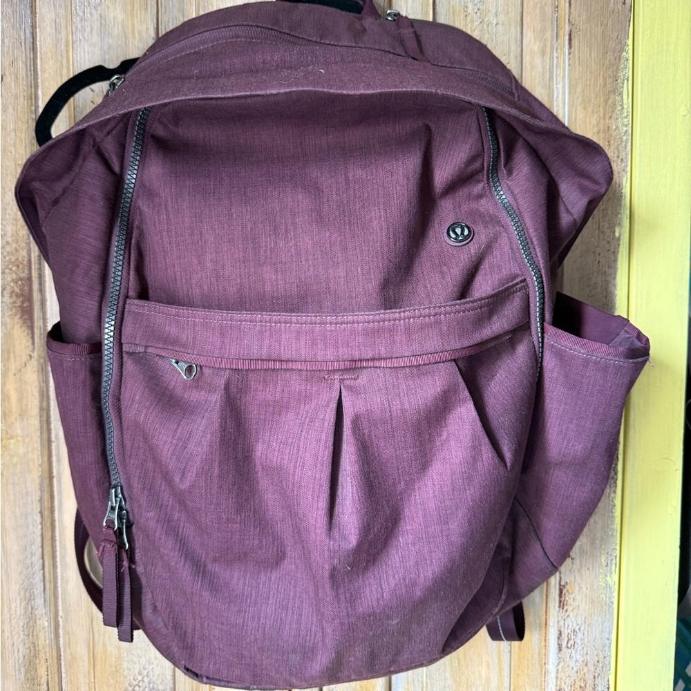 Lululemon Maroon / purple every day back pack with padded laptop slot
